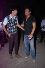 Ranbir Kapoor,Sunil Shetty snapepd in Kandivali, Mumbai on 30th June 2012 (31).JPG